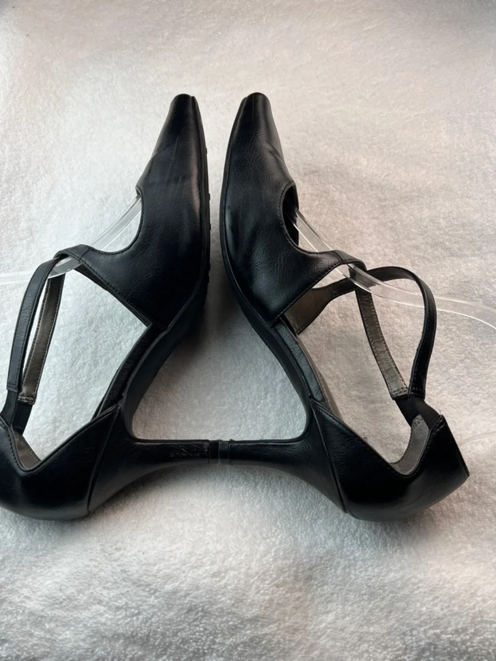 Life Stride 8.5 Kalika Preppy Black Soft System Dress Kitten Heel Strappy Shoes - Picture 2 of 8